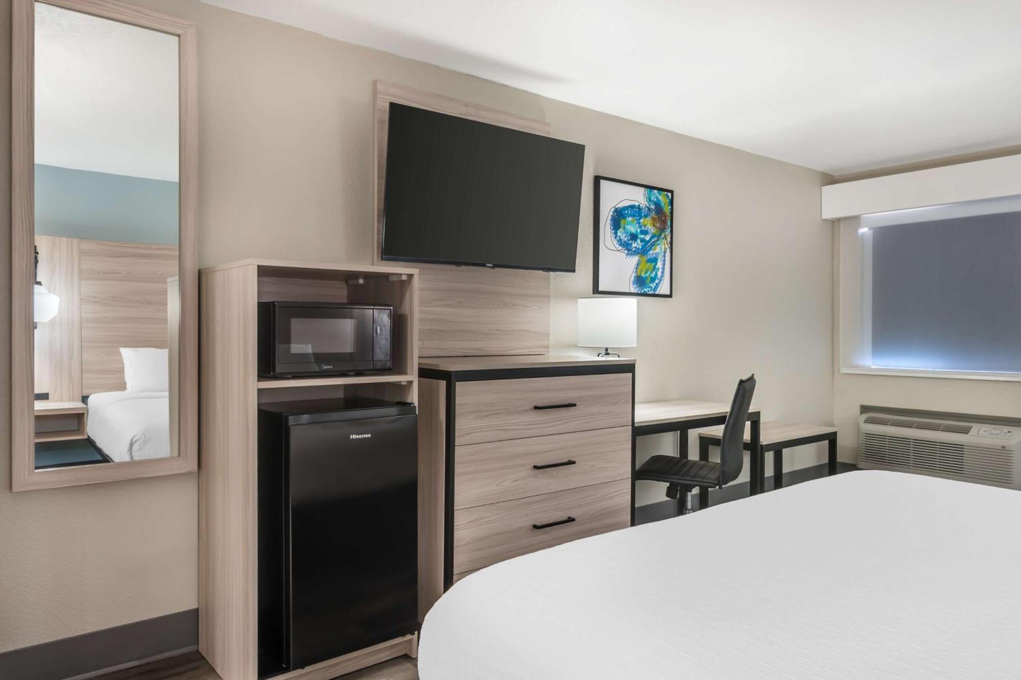 Best Western Wichita North Park City Exterior photo