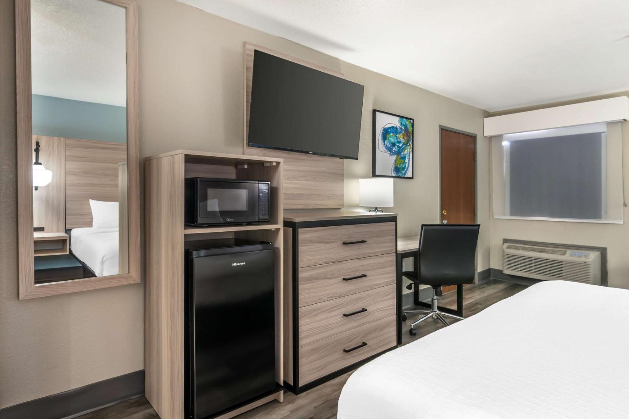 Best Western Wichita North Park City Exterior photo